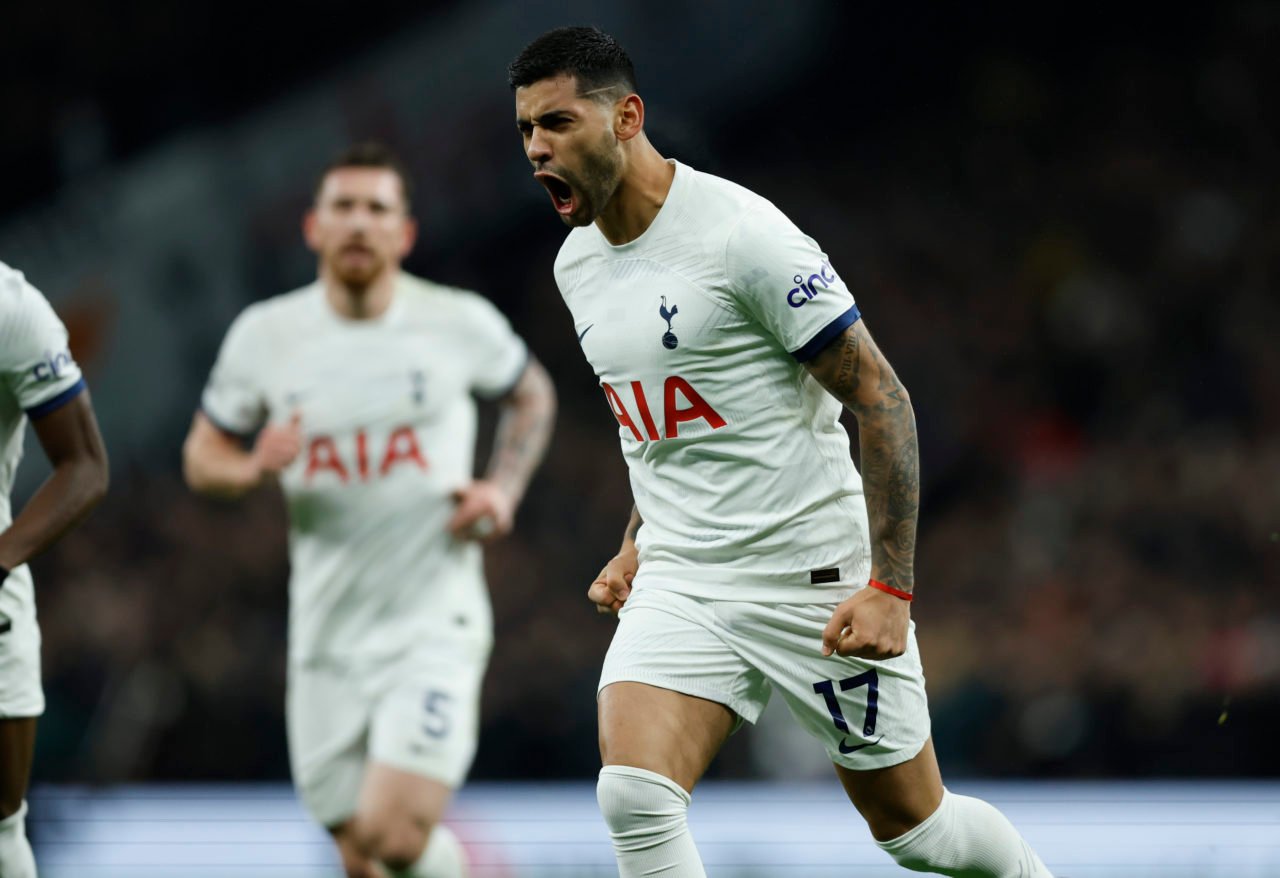 ‘A leader’ – Paul Merson names Spurs defender in his Team of the Season 